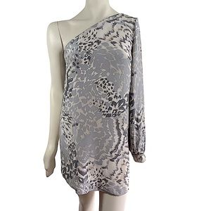 Elizabeth and James one shoulder style mini dress 100% Silk Size 4